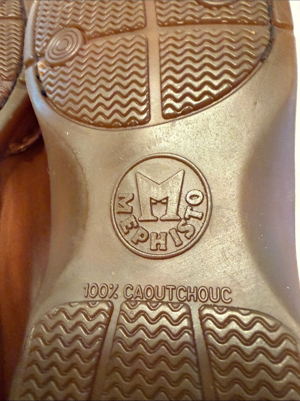 Mephisto Men's Tan Leather Slip-On Loafers - Picture 5 of 6